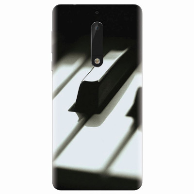 Husa silicon pentru Nokia 5, Piano Key Close Up Macro foto