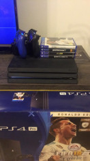 Vand PS 4 Pro + jocuri + 2 Controllere + Charging dock foto