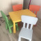 Set masa + patru scaune pentru copii - interior/exterior