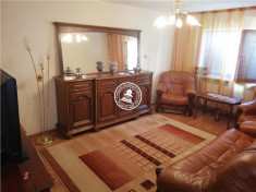 Apartament 3 camere de vanzare Nicolina,73000 EUR foto