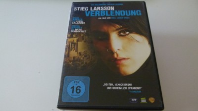 verblendung -stieg larsson - b400 foto