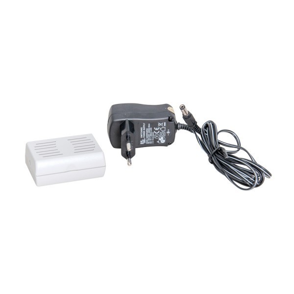Dispozitiv cu ultrasunete pentru alungat animale cu incarcator, Automax 10064 Dispozitiv cu ultrasunete pentru alungat animale cu incarcator, Automax 10064