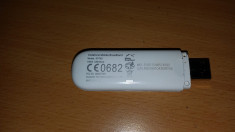 Modem USB 3G HUAWEI K3765 LIBER DE RETEA foto