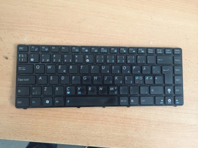 Tastatura Asus U41J , U41, A143 foto