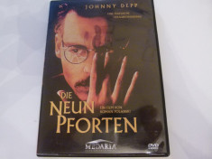 noua porti - johnny deep - polanski -dvd foto