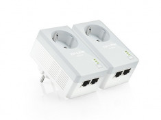 Kit Adaptor Powerline AV500, priza AC, ultra compact, 2 port LAN, 2 buc., TP-LINK &amp;quot;TL-PA4020PKIT&amp;quot; foto