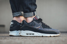 Nike Air Max 90-700155-402 foto