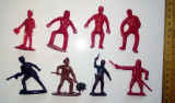 LOT 8 FIGURINE DIVERSE VINTAGE HONG KONG ...