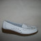 Pantof sport, cu talpa joasa, model tip mocasin, perforati, pe alb (Culoare: ALB, Marime: 40)