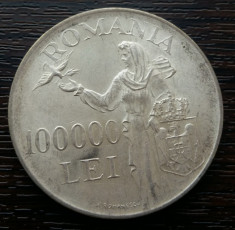 (A32) MONEDA DIN ARGINT ROMANIA - 100.000 LEI 1946, REGELE MIHAI I foto