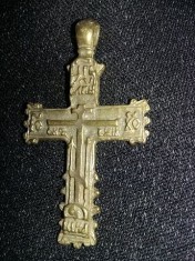 Crucifix vintage tip antic superb,Masiv in relief,deosebit ornat religios foto