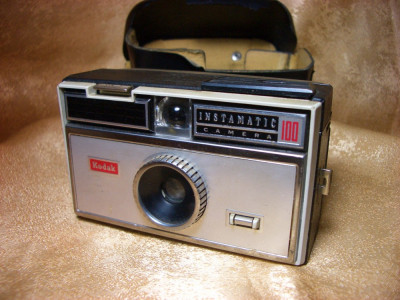 Kodak Instamatic 100, camera foto, colectie, cadou, vintage foto