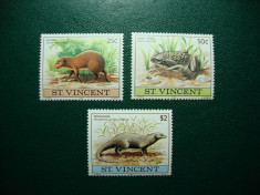 ST. VINCENT 1980 FAUNA MNH foto