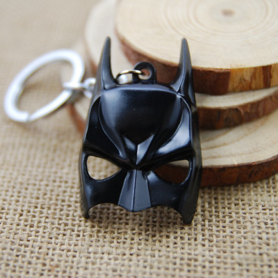 Breloc tema Batman Mask metalic + ambalaj cadou foto