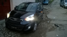 Kia Picanto foto