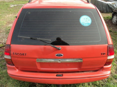 Haion Ford Escort combi an 1998 complet foto