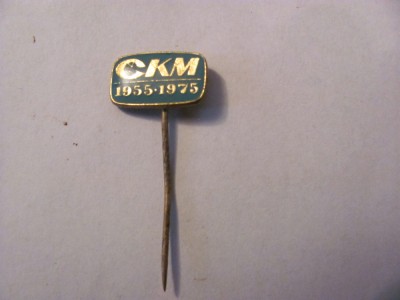 PVM - Insigna veche comunista Cehoslovacia &amp;quot;CKM 1955 - 1975&amp;quot; turism foto