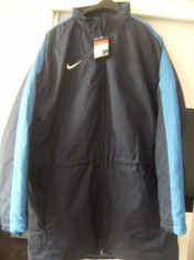 Geaca originala Nike Team Stadium Jacket royal-blue,groasa, ideala pt.sportivi. foto