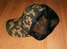 Sapca New Era - Camouflage Trucker OSFA , originala 100 % , noua foto