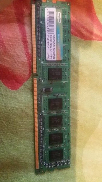 8gb kingdton ddr3 1600 mhz foto mare 8gb kingdton ddr3 1600 mhz foto mare