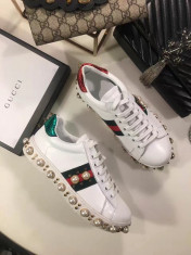 Adidasi cu perlute si tinte GUCCI - piele naturala - Super Promotie!!! foto