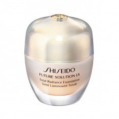 Shiseido Future Solution Xl Total Radiance Foundation I60 foto