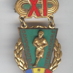 CAMPIONATELE INTERNATIONALE ROMANIA 1958 - MINI - SUPERBA Insigna SPORT