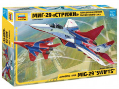 Macheta Zvezda Avion Rusesc MIG-29 &amp;quot;Swifts&amp;quot; 1:72 foto
