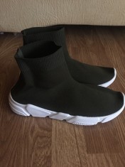 Sneakersi/adidasi tip soseta foto