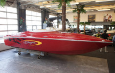 Barca Baja H2X cu Mercruiser 5.7 EFI, 2002 foto