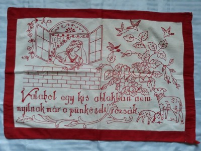 CUSATURA BRODERIE VECHE MAGHIARA - PERETAR - FOARTE POPULAR IN ANII 1950 foto