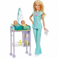 Jucarie Papusa Barbie Medic Pediatru DVG10 Mattel foto