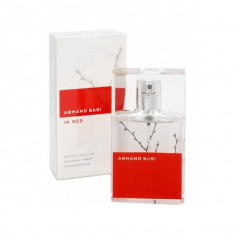 Armand Basi In Red Eau De Toilette Spray 100ml foto