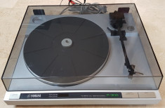 pick-up turntable YAMAHA P300 foto