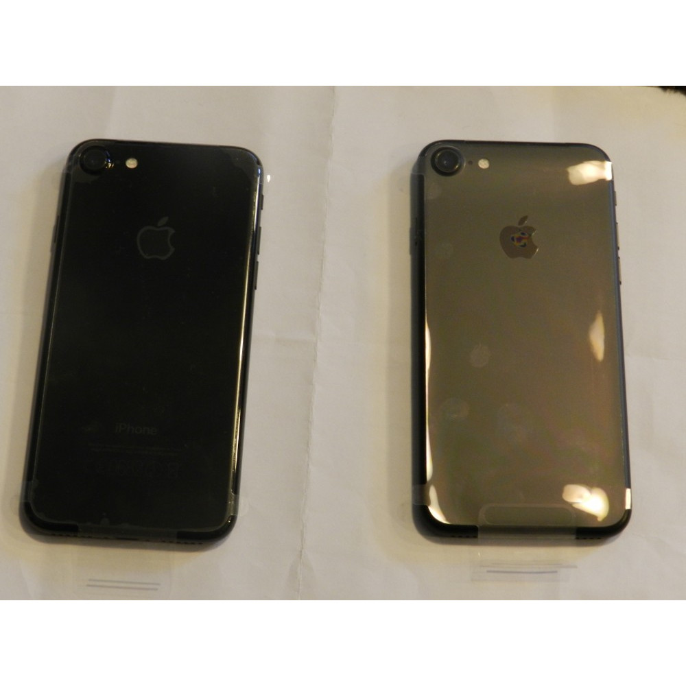 iPhone 7 BLACK /JET BLACK 128GB ABSOLUT NOU O,00 MINUTE NEACTIVAT