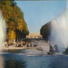 Franta - CP necirc.- Paris - Bazinul Apollo, covorul verde "Les Grandes Eaux"