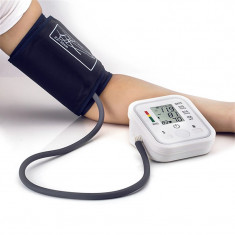 Electronic Blood Pressure Monitor foto