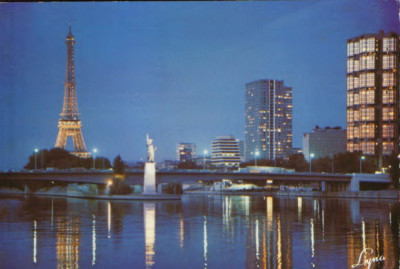 Franta - CP necirc. - Paris - Turnul Eiffel,Statuia Libertatii si raul Sena foto