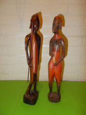 PERECHE AFRICANA - Doua statuete SCULPTATE in LEMN / KENYA / Arta africana foto