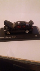 macheta bmw seria 4 coupe (f32) 2013 negru safir - Iscale, 1/43, dealer edition. foto