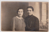 CARTE POSTALA-PREOT SI PREOTEASA-1929, Circulata, Fotografie