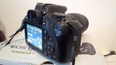 Canon 1300d cu doua obiective si trepied foto