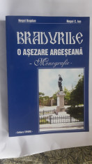 Bradurile - O asezare Argeseana. Monografie -NEGOI BOGDAN , CARTE CA NOUA . foto