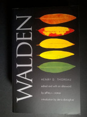 Henry D. Thoreau - Walden {Lb. engleza} foto