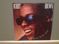 BOBBY BROWN - EVERY LITTLE STEP (1989/MCA/RFG) - Vinil Single pe &amp;#039;7/Impecabil foto