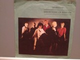 MOBILES - DROWNING IN BERLIN/TIPTOE ....(1981/RIALTO/RFG) -Vinil Single pe &#039;7/NM, Pop, MCA rec