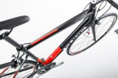 BICICLETA CUBE ATTAIN RACE black red 2017 foto