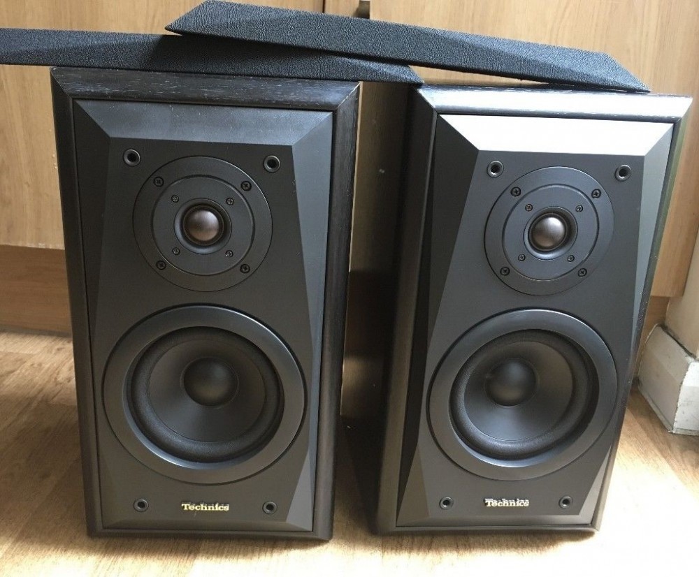 Boxe Technics SB-CA 10 | arhiva Okazii.ro