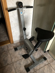 Bicicleta fitness, ergonomica,eliptica,fitnes,cu computer foto