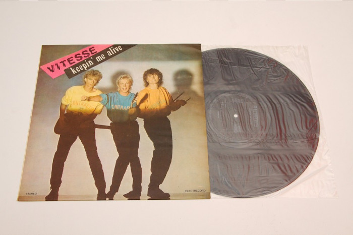 Vitesse &ndash; Keepin&#039; Me Alive - disc vinil ( vinyl , LP ) NOU